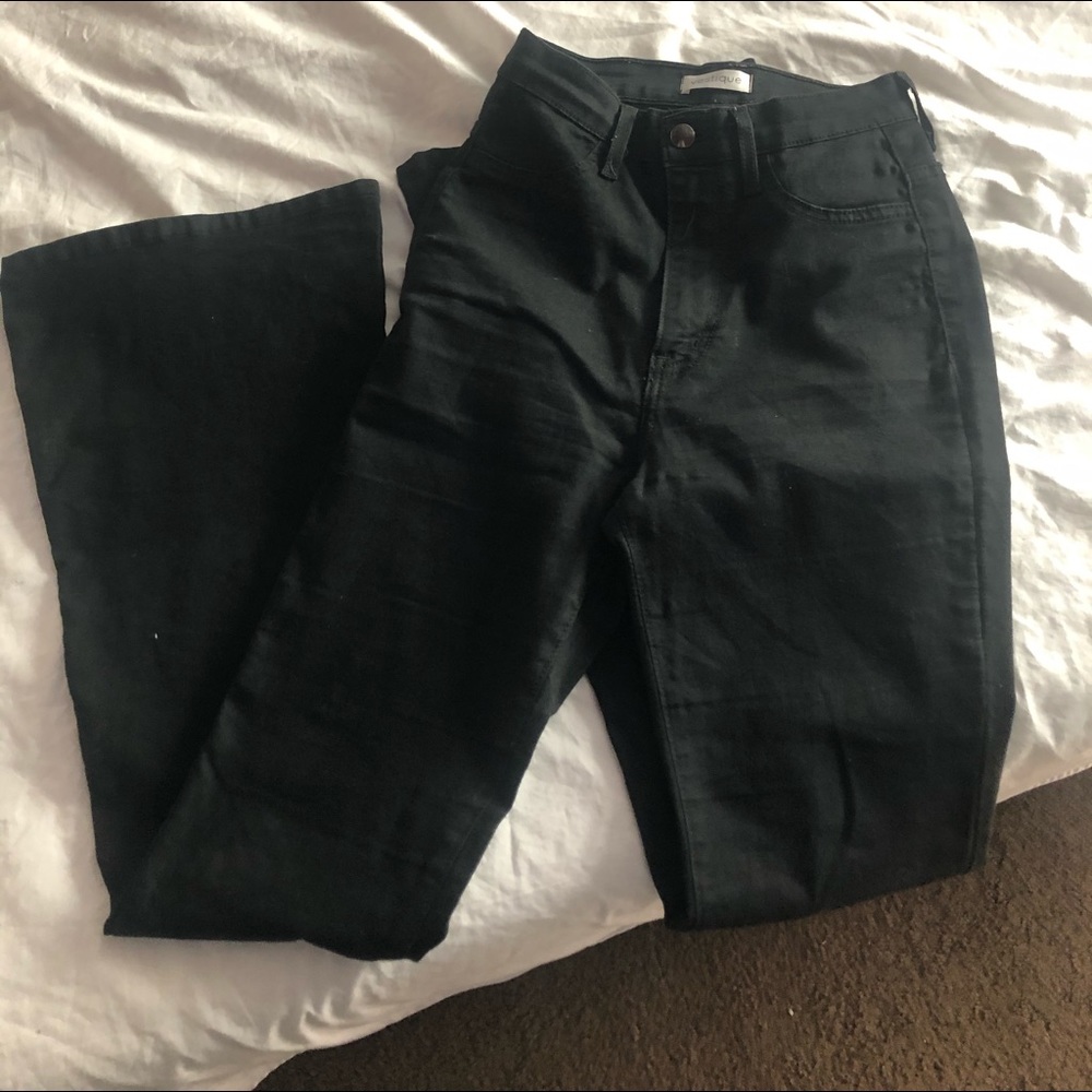 VESTIQUE BLACK FLARED JEANS